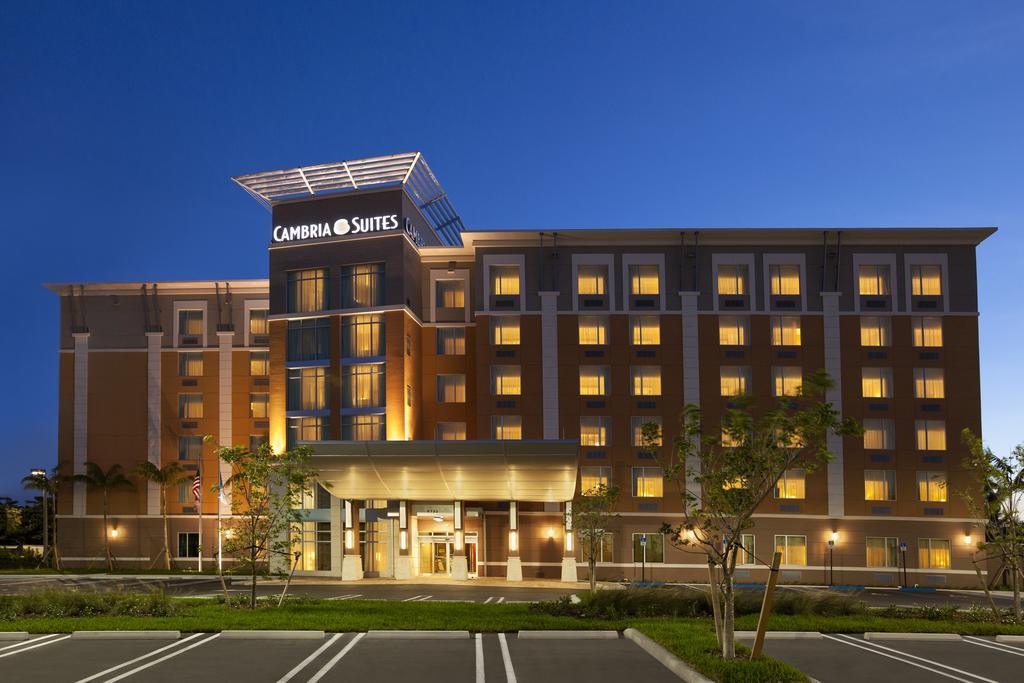 Cambria Hotel Denver International Airport Aurora Exterior foto