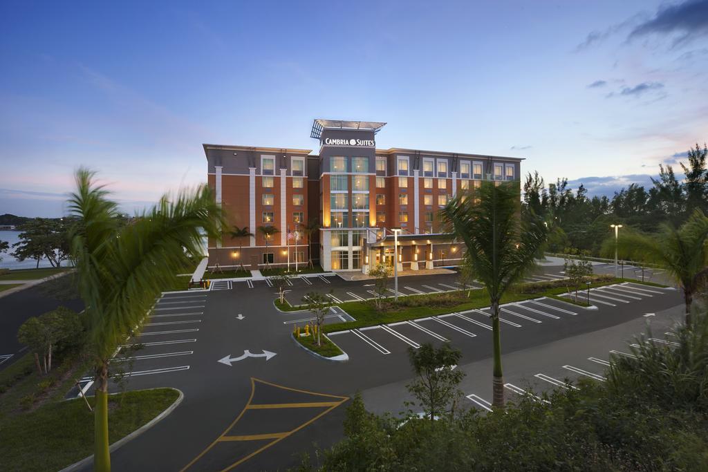 Cambria Hotel Denver International Airport Aurora Exterior foto
